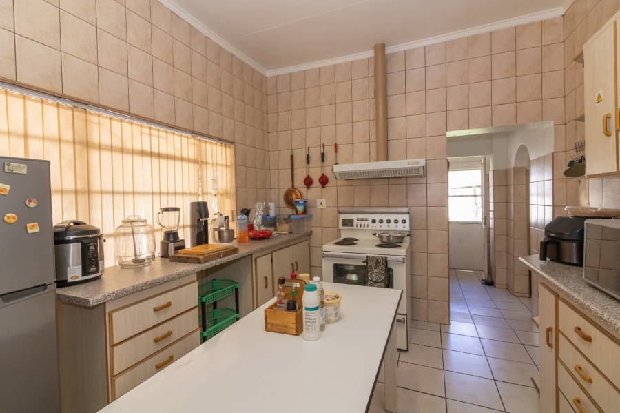 4 Bedroom Property for Sale in Kroonheuwel Free State